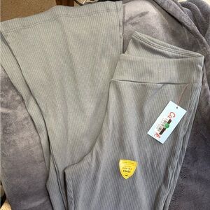 Cat & Jack Ribbed Lounge Pants in Gray